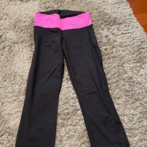 Lululemon Wunder Under Cropped Leggings